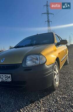 Хетчбек Renault Clio 2002 в Тернополі