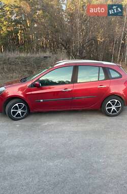 Универсал Renault Clio 2008 в Лебедине