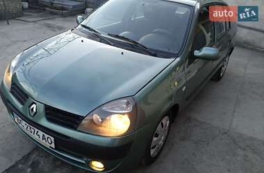 Седан Renault Clio 2006 в Радехові