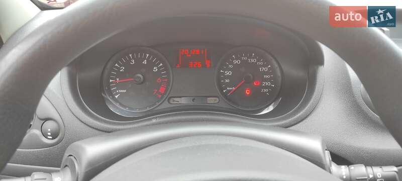 Хэтчбек Renault Clio 2009 в Умани