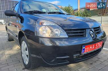 Хэтчбек Renault Clio 2006 в 