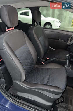 Хэтчбек Renault Clio 2008 в 