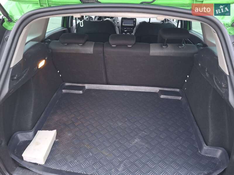 Универсал Renault Clio 2015 в Южноукраинске