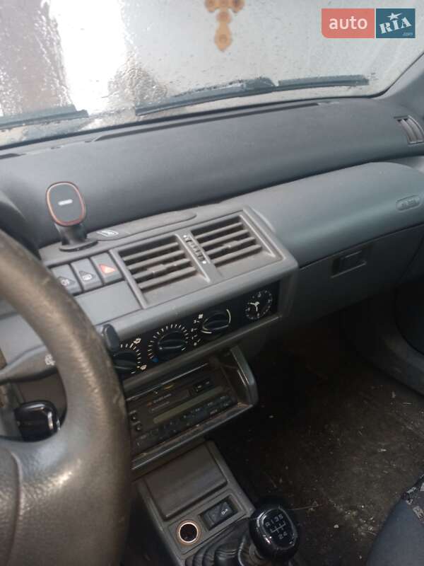 Хэтчбек Renault Clio 1997 в Ивано-Франковске