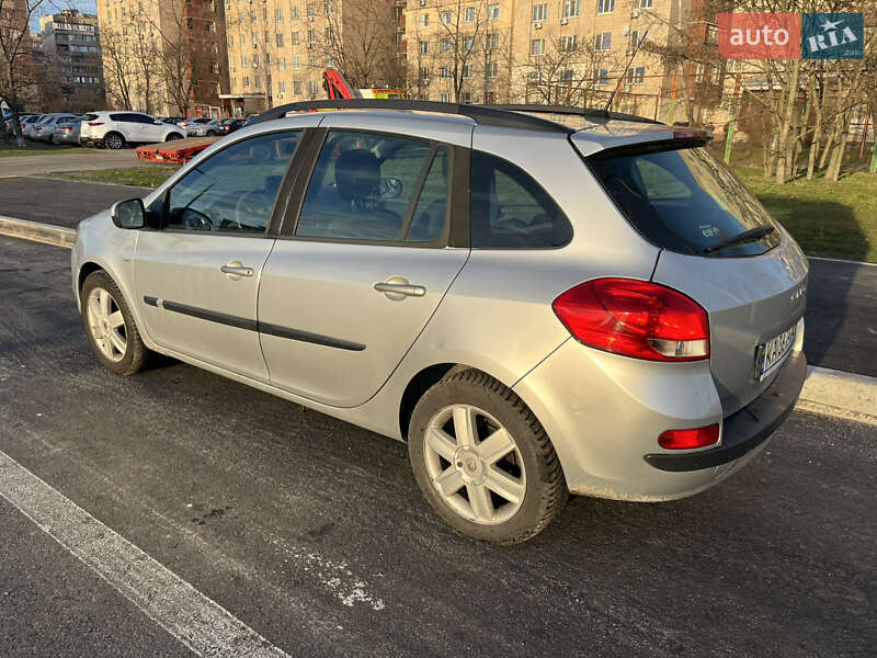 Универсал Renault Clio 2010 в Киеве