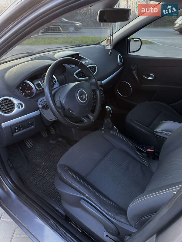 Универсал Renault Clio 2009 в Полтаве фото 8 Универсал Renault Clio 2009 в Полтаве