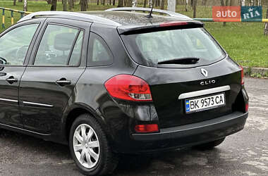 Универсал Renault Clio 2012 в 