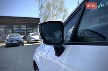 Хетчбек Renault Clio 2015 в 