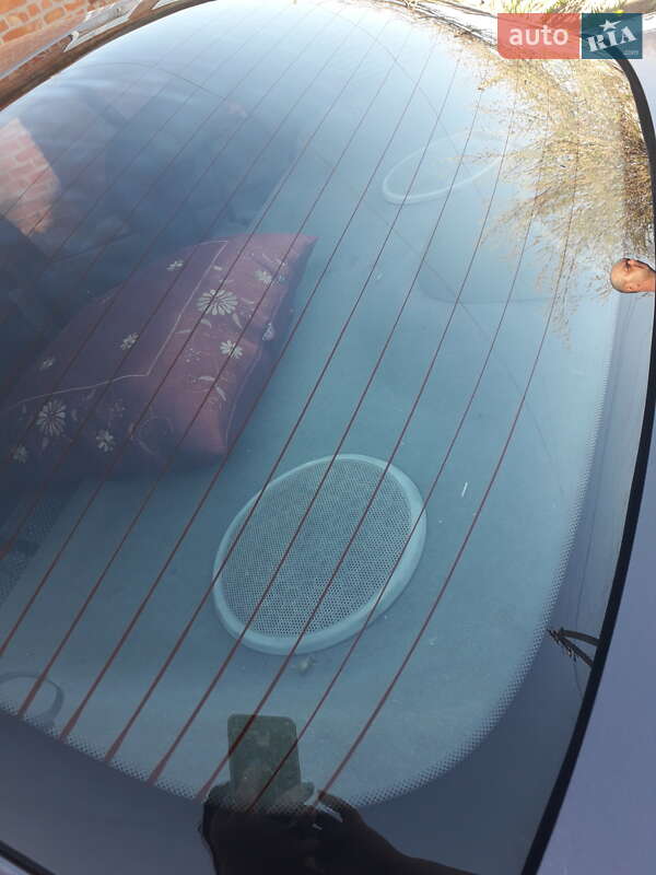 Хэтчбек Renault Clio 2003 в Ромнах фото 4 Хэтчбек Renault Clio 2003 в Ромнах