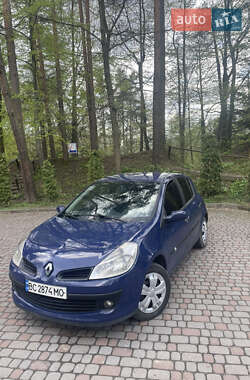 Хэтчбек Renault Clio 2008 в 