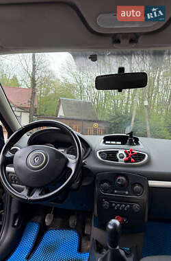 Хэтчбек Renault Clio 2008 в 
