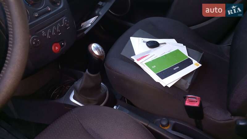 Універсал Renault Clio 2008 в Врадіївці