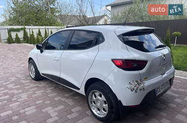 Хетчбек Renault Clio 2013 в 