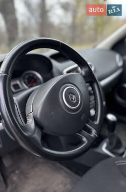 Универсал Renault Clio 2009 в 
