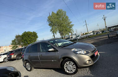 Универсал Renault Clio 2012 в 