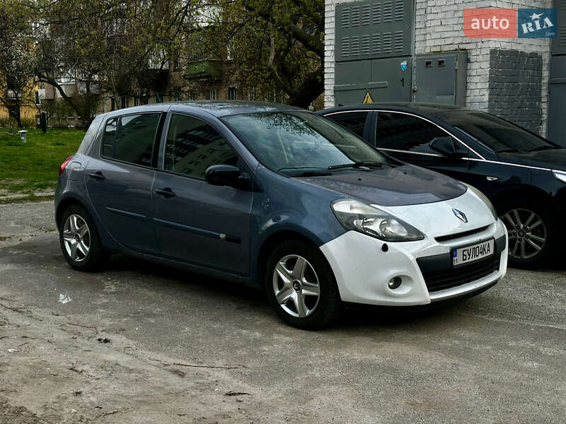 Renault Clio 2010