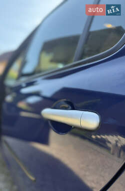 Хэтчбек Renault Clio 2007 в 