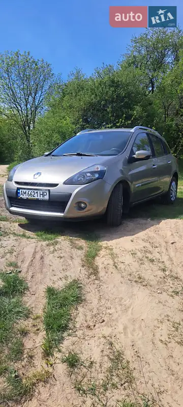 Универсал Renault Clio 2011 в 