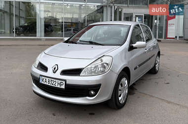 Хетчбек Renault Clio 2007 в Чернігові