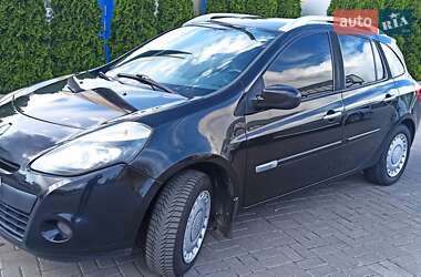 Универсал Renault Clio 2010 в 