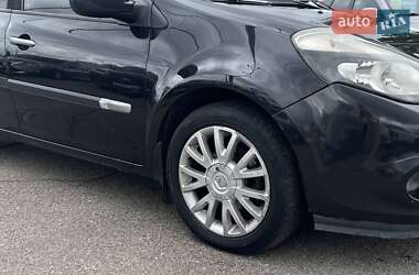 Універсал Renault Clio 2010 в 