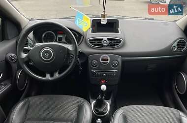 Універсал Renault Clio 2010 в 