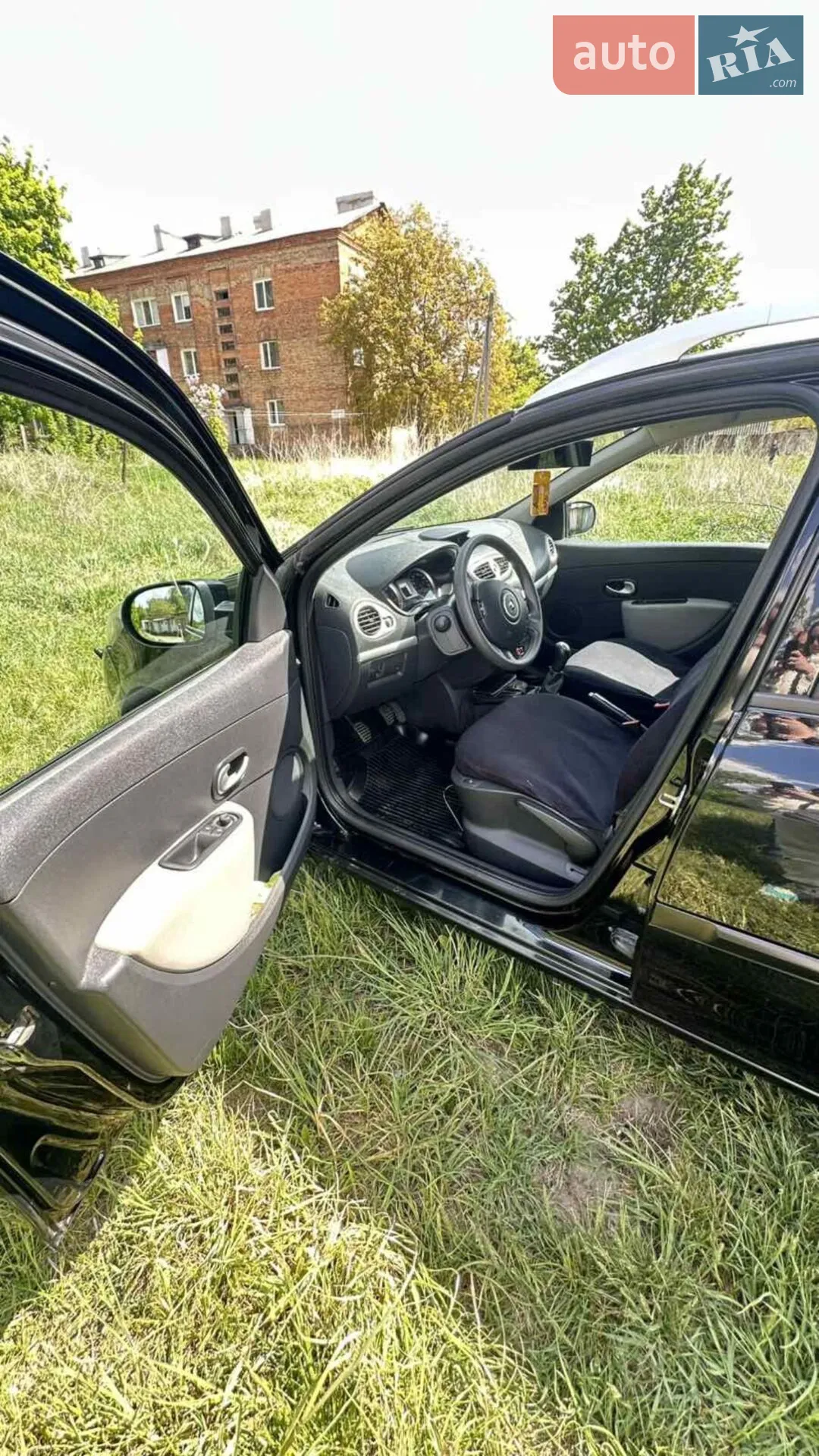 2012 Renault Clio - мініатюра 3