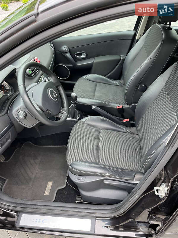Хетчбек Renault Clio 2009 в Луцьку