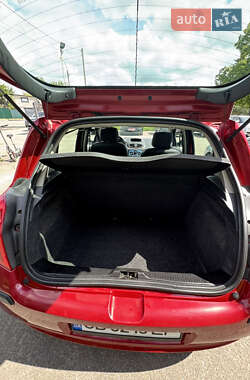 Хэтчбек Renault Clio 2008 в 