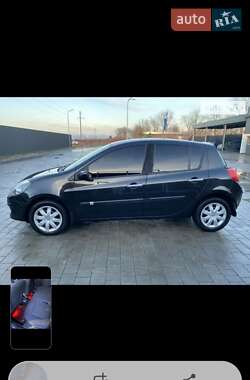 Седан Renault Clio 2007 в 