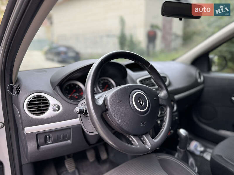 Універсал Renault Clio 2012 в Тернополі