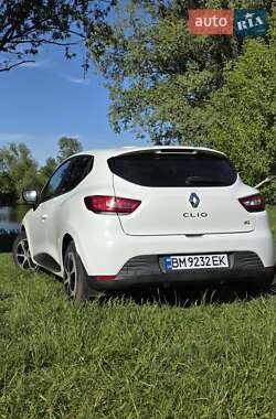 Хэтчбек Renault Clio 2013 в 
