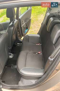 Хэтчбек Renault Clio 2008 в 