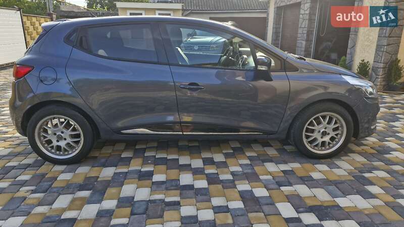 Хэтчбек Renault Clio 2017 в Беляевке фото 11 Хэтчбек Renault Clio 2017 в Беляевке