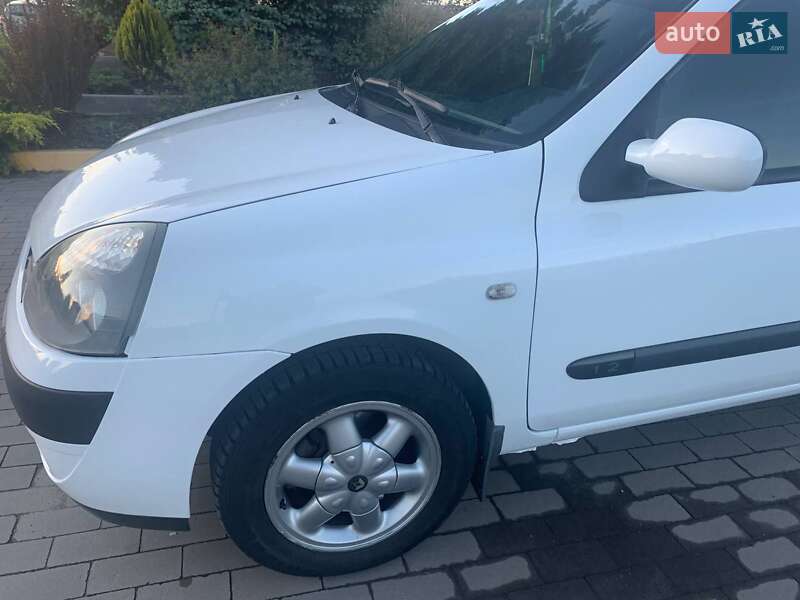 Хетчбек Renault Clio 2005 в Вінниці