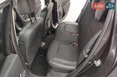 Хэтчбек Renault Clio 2007 в 