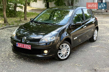 Хетчбек Renault Clio 2006 в Чернігові