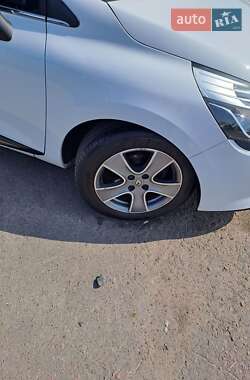 Универсал Renault Clio 2015 в 