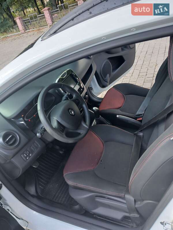 Универсал Renault Clio 2013 в Владимирце