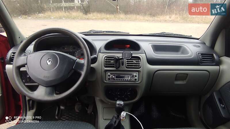 Седан Renault Clio 2005 в Новом Роздоле фото 10 Седан Renault Clio 2005 в Новом Роздоле