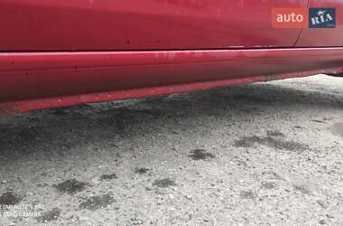 Седан Renault Clio 2005 в 