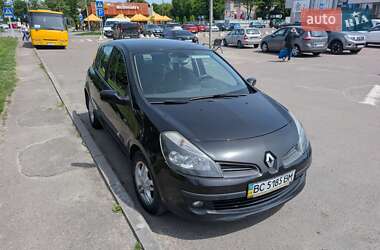 Хэтчбек Renault Clio 2008 в 
