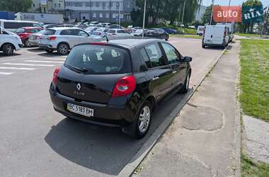 Хэтчбек Renault Clio 2008 в 