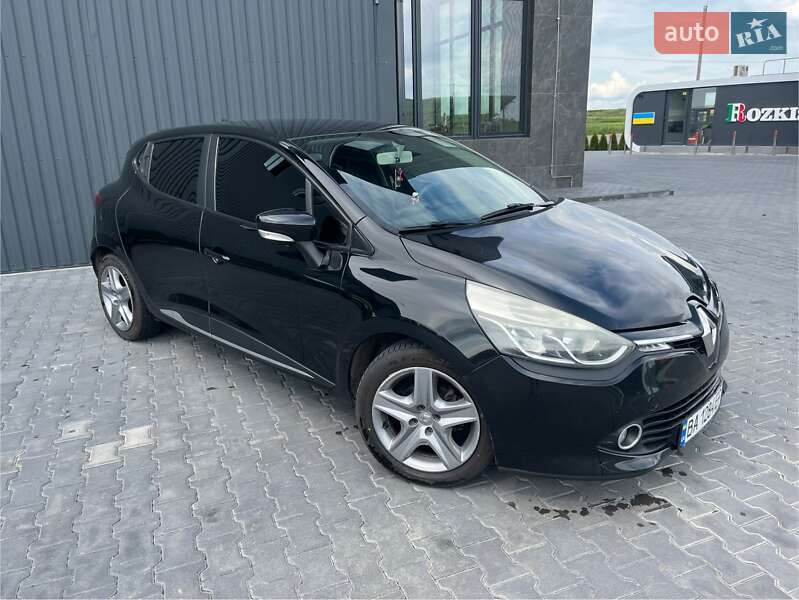 Хэтчбек Renault Clio 2013 в 