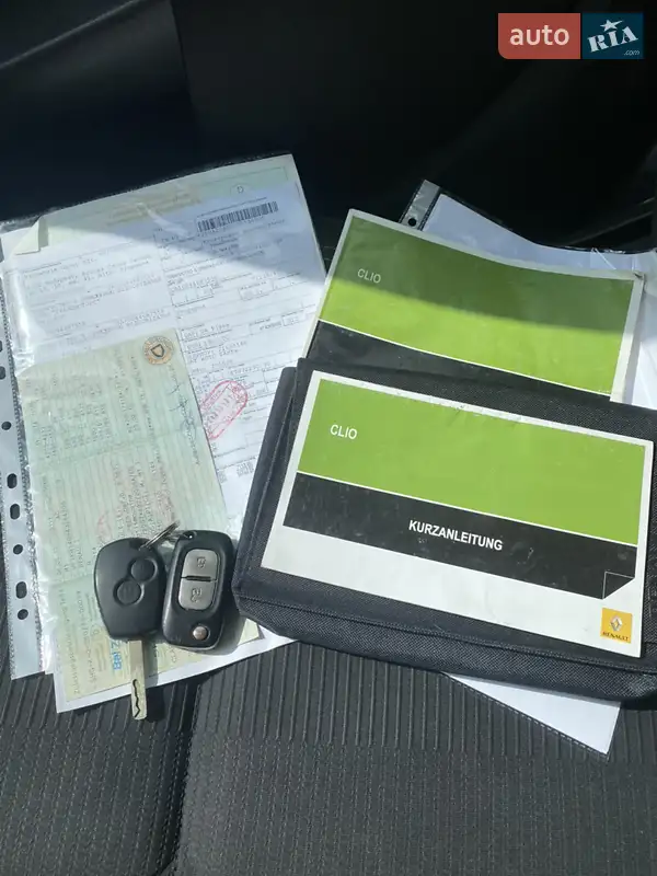 Универсал Renault Clio 2010 в Дубно документ