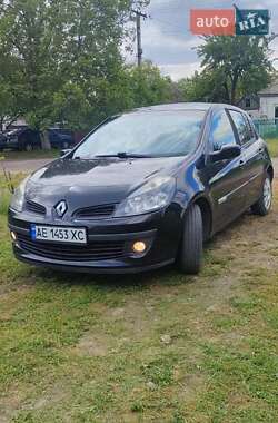 Хэтчбек Renault Clio 2008 в 