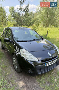 Хэтчбек Renault Clio 2011 в Бородянке