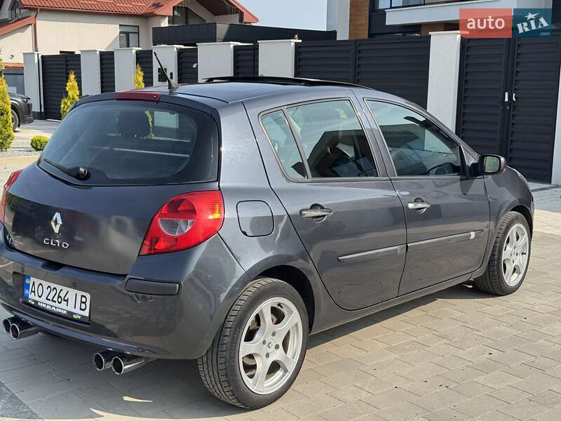 Хэтчбек Renault Clio 2009 в Ужгороде фото 14 Хэтчбек Renault Clio 2009 в Ужгороде