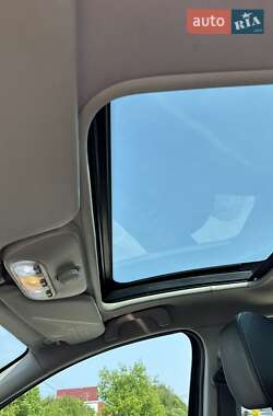 Хэтчбек Renault Clio 2009 в 