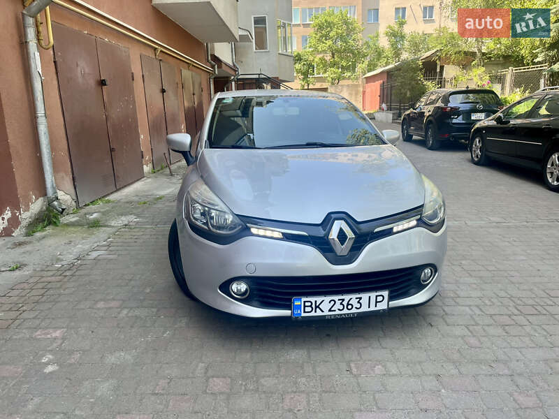 Хэтчбек Renault Clio 2013 в Ивано-Франковске